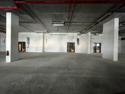 The M (D7), Retail #464483561